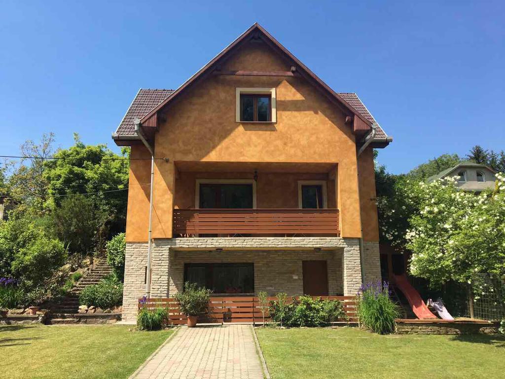 Tulipán Apartman Eger Exterior foto